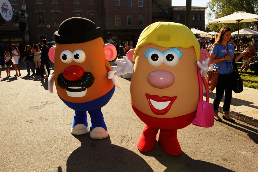 Les personnages Monsieur et Madame Patate de Hasbro (illustration)