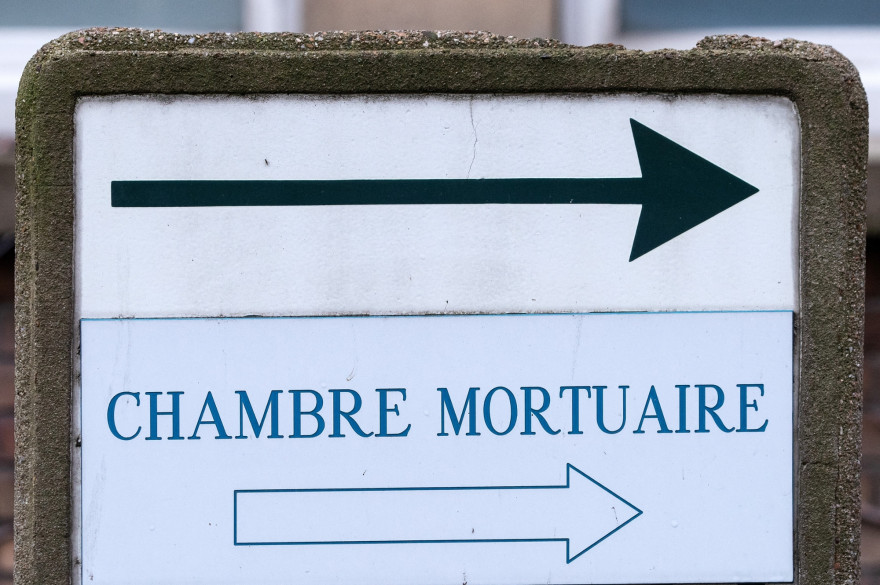 L'entrée de la salle mortuaire d’un hôpital (illustration).