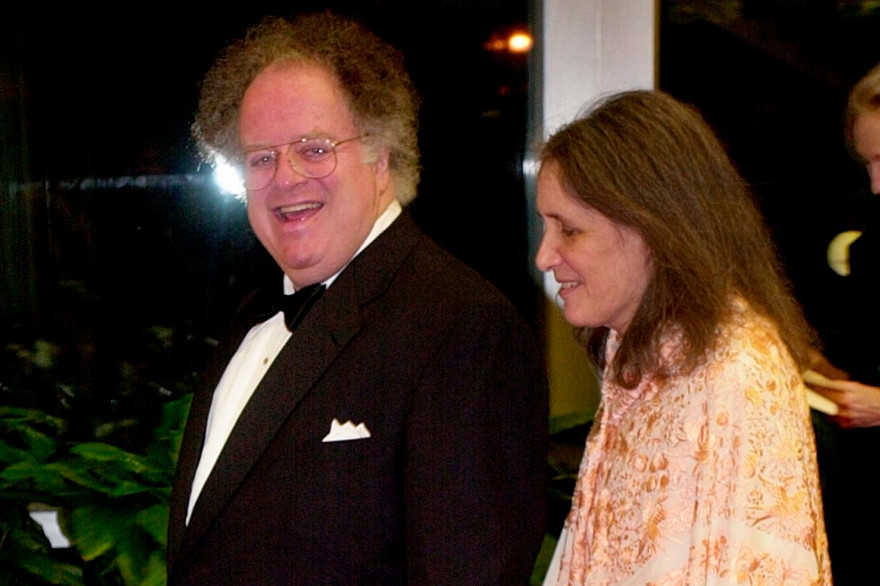 Le chef d'orchestre James Levine, en 2002. (Illustraton)