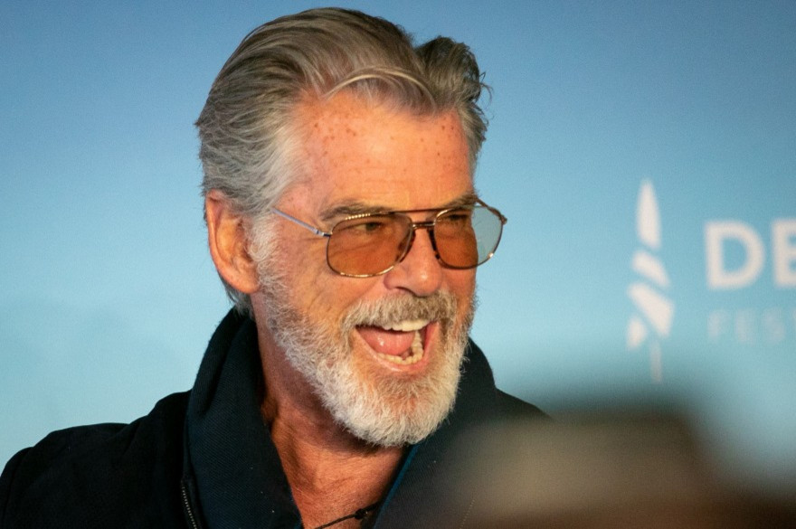 Pierce Brosnan rejoint l'univers DC Comics au cinéma