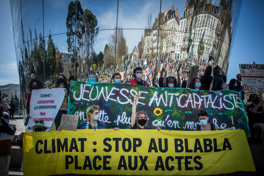 Des milliers de manifestants se sont retrouvés à Nantes