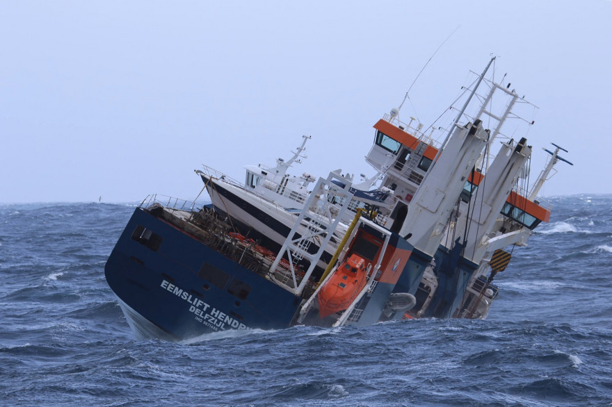 Le cargo néerlandais devrait être remorqué jeudi 8 avril