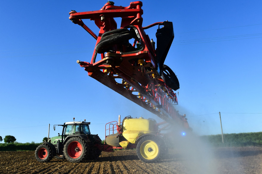 Une exploitation agricole à Piacé (Sarthe) le 11 mai 2018