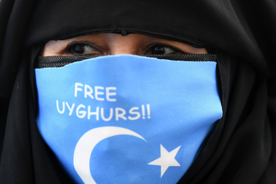 Une manifestante pour la libération des Ouïghours en Turquie (illustration)
