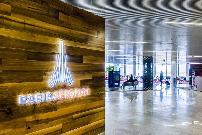 Le logo Paris Aéroport à l'aéroport de Roissy