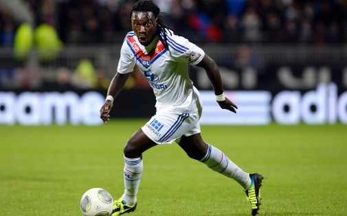 Bafétimbi Gomis sous les couleurs de l'Olympique Lyonnais