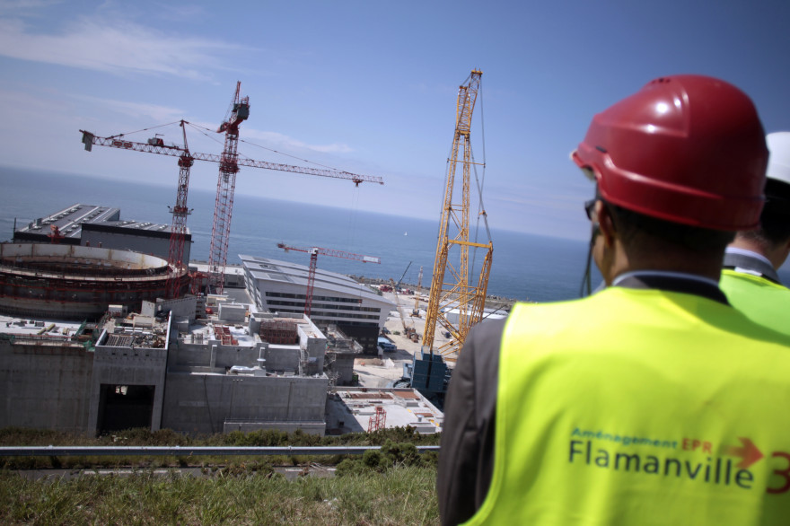 Le chantier de l'EPR de Flamanville en juin 2013 à Flamanville (Manche)