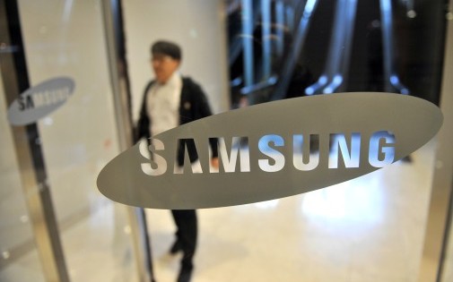 Le logo de Samsung au QG de la marque sud-coréenne à Séoul, le 22 novembre 2013. (archives)